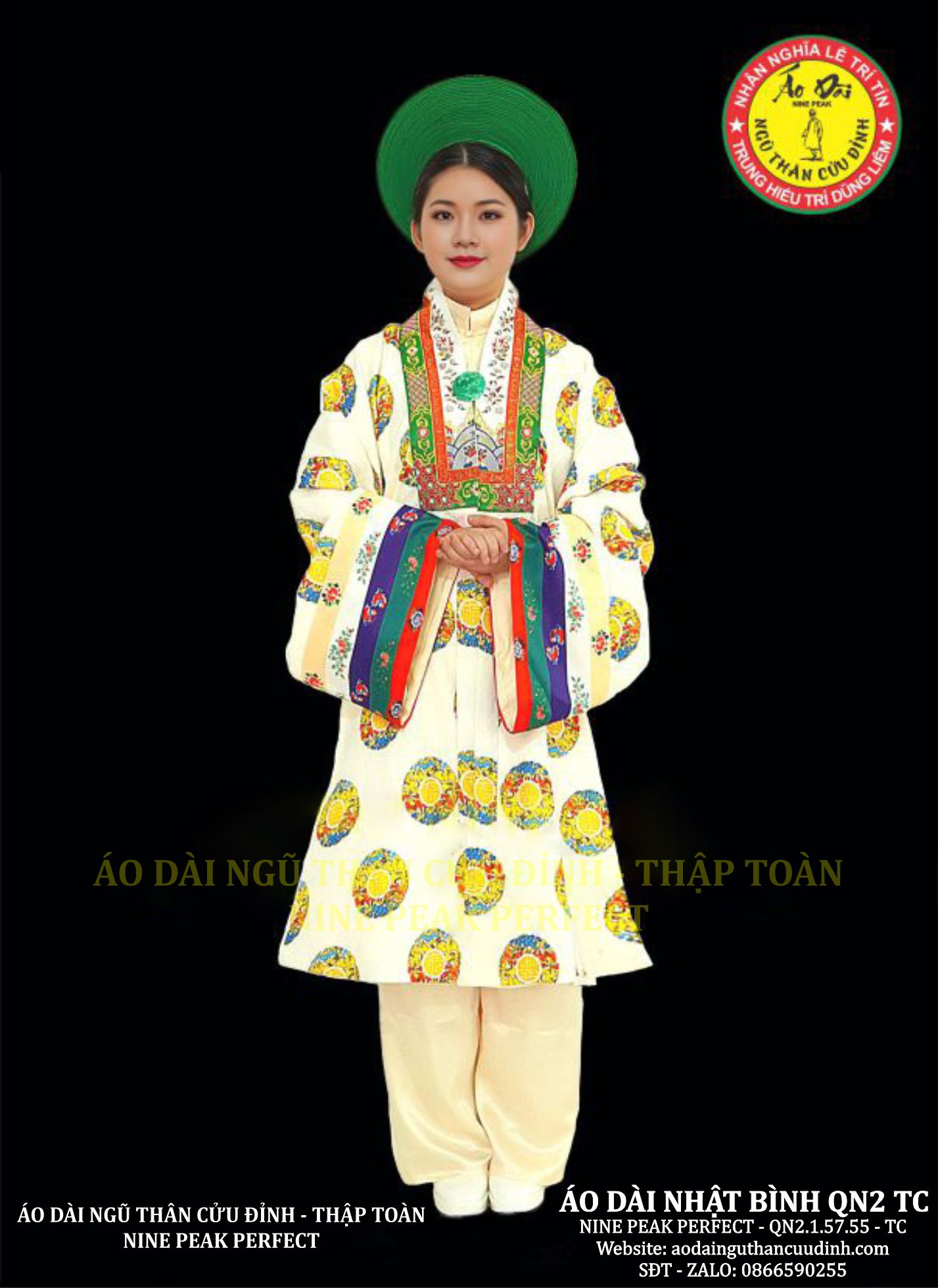 ÁO NHẬT BÌNH TRẮNG VẢI GẤM CỔ THÊU