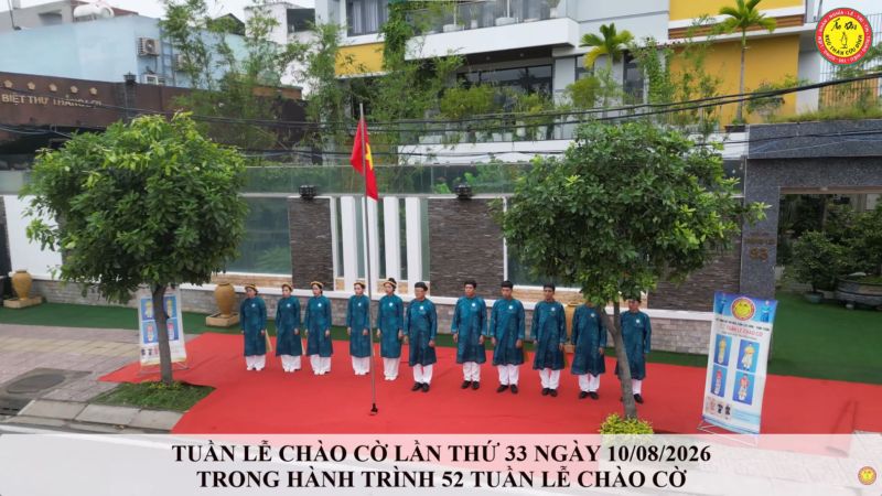 TUẦN LỄ 33 - 52 TUẦN LỄ MẶC &Aacute;O D&Agrave;I CH&Agrave;O CỜ C&Ocirc;NG TY TNHH &Aacute;O D&Agrave;I CỬU ĐỈNH - THẬP TO&Agrave;N
