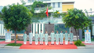TIN TỨC TUẦN LỄ 44 - 52 TUẦN LỄ MẶC &Aacute;O D&Agrave;I CH&Agrave;O CỜ C&Ocirc;NG TY TNHH &Aacute;O D&Agrave;I CỬU ĐỈNH - THẬP TO&Agrave;N