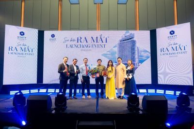 CLB DOANH NH&Acirc;N HỌ H&Agrave; PN CH&Uacute;C MỪNG SỰ KIỆN RA MẮT KH&Aacute;CH SẠN HYATT REGENCY NHA TRANG