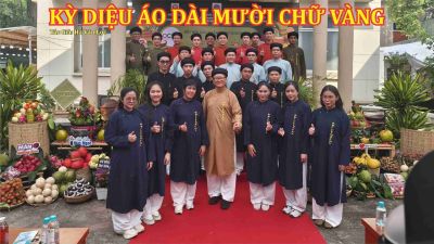 CLB ÁO DÀI NGŨ THÂN CỬU ĐỈNH ĐỒNG HÀNH LỄ HỘI NÔNG SẢN-KẾT NỐI SẢN PHẨM OCOP THƯỜNG KỲ TẠI TPHCM
